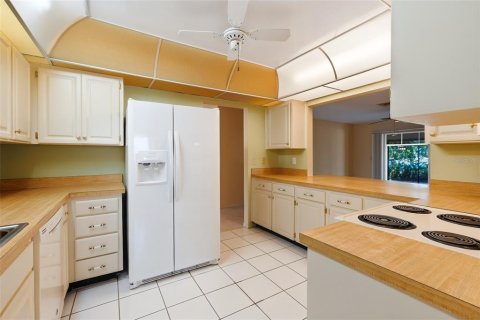 House in Sun City Center, Florida 2 bedrooms, 163.14 sq.m. № 2232635 - photo 13