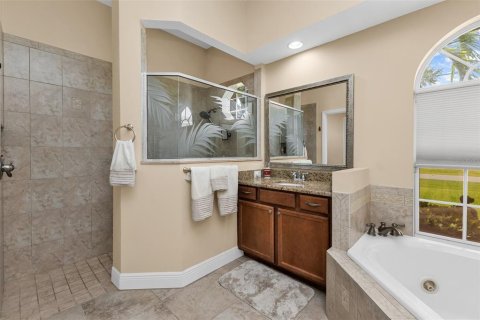 House in Punta Gorda, Florida 3 bedrooms, 195 sq.m. № 2272749 - photo 18