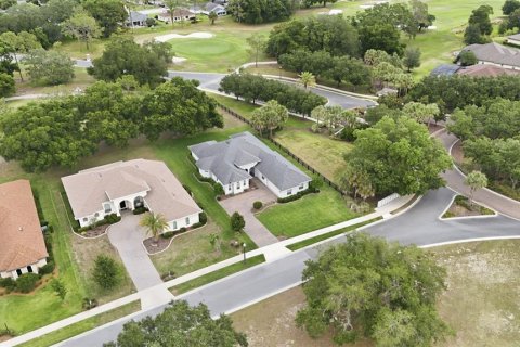 House in Lady Lake, Florida 4 bedrooms, 236.34 sq.m. № 2222555 - photo 26