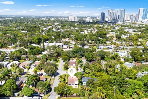 Casa en venta en Fort Lauderdale, Florida, 2 dormitorios, 107.49 m2 № 1976124 - foto 18