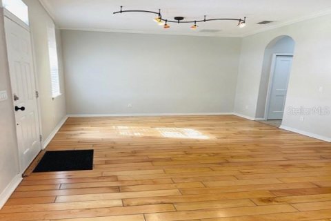 Townhouse in Orlando, Florida 4 bedrooms, 184.23 sq.m. № 2379513 - photo 2