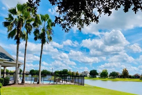 Townhouse in Orlando, Florida 4 bedrooms, 184.23 sq.m. № 2379513 - photo 16