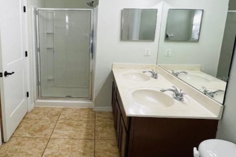 Townhouse in Orlando, Florida 4 bedrooms, 184.23 sq.m. № 2379513 - photo 10