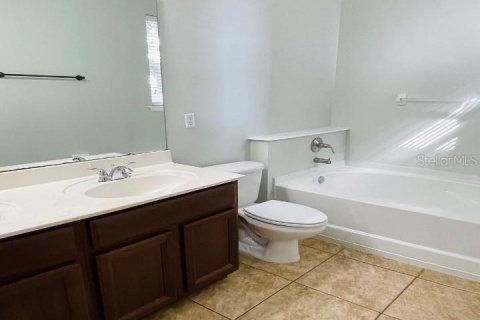 Townhouse in Orlando, Florida 4 bedrooms, 184.23 sq.m. № 2379513 - photo 9
