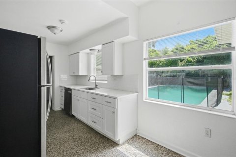 Appartement à louer à Casselberry, Floride: 3 chambres, 93.74 m2 № 2396621 - photo 12