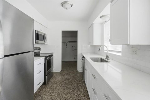 Appartement à louer à Casselberry, Floride: 3 chambres, 93.74 m2 № 2396621 - photo 13