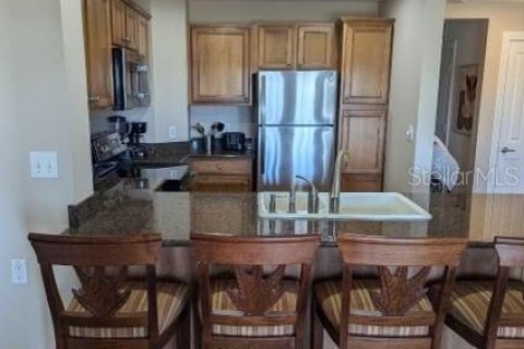 Copropriété à louer à Four Corners, Floride: 3 chambres, 124.86 m2 № 2405586 - photo 3