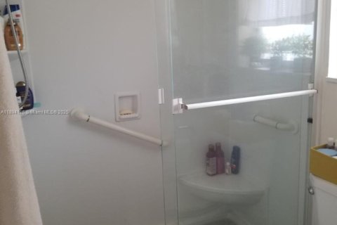 Снять в аренду кондоминиум в Санрайз, Флорида 1 спальня, 59.46м2, № 1945894 - фото 8