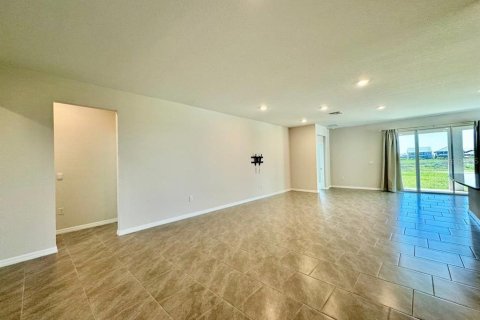 Casa en alquiler en San Antonio, Florida, 3 dormitorios, 171.31 m2 № 2116008 - foto 6