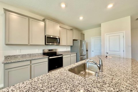 Casa en alquiler en San Antonio, Florida, 3 dormitorios, 171.31 m2 № 2116008 - foto 10