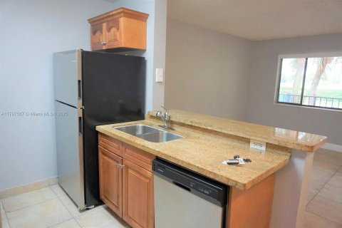 Condominio en venta en Boynton Beach, Florida, 1 dormitorio, 65.4 m2 № 1738128 - foto 3