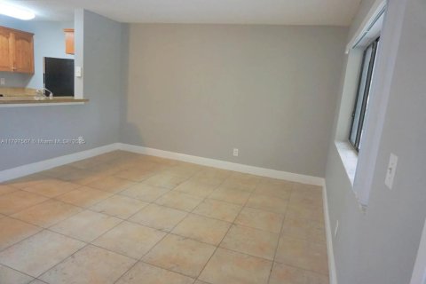 Condominio en venta en Boynton Beach, Florida, 1 dormitorio, 65.4 m2 № 1738128 - foto 20