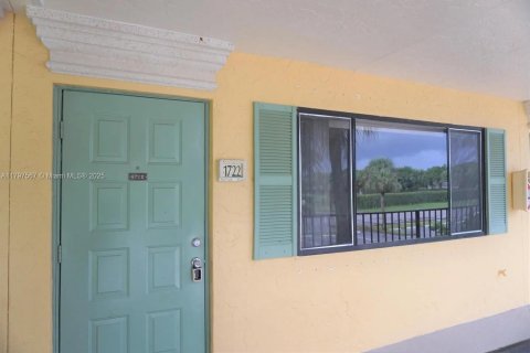 Condominio en venta en Boynton Beach, Florida, 1 dormitorio, 65.4 m2 № 1738128 - foto 10