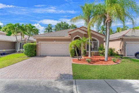 Casa en venta en Coconut Creek, Florida, 3 dormitorios, 161.37 m2 № 2177267 - foto 2