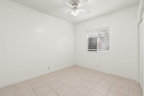 Casa en venta en Coconut Creek, Florida, 3 dormitorios, 161.37 m2 № 2177267 - foto 20