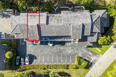 Купить кондоминиум в Корал-Гейблс, Флорида 2 спальни, 92.25м2, № 2047777 - фото 29