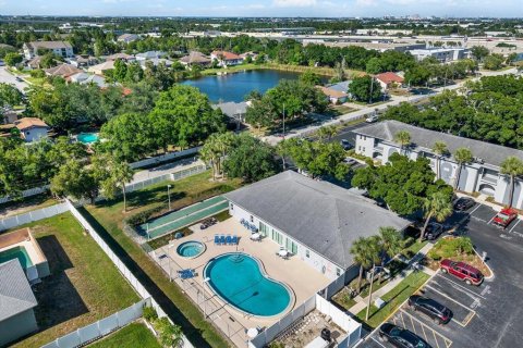 Copropriété à vendre à Pinellas Park, Floride: 2 chambres, 86.4 m2 № 2234510 - photo 25