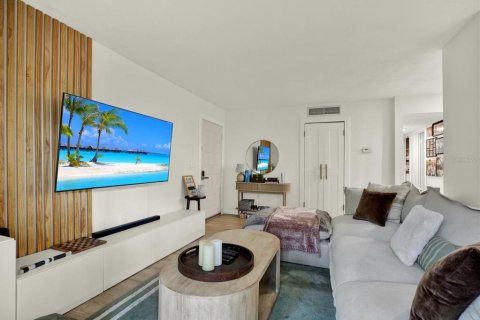 Copropriété à vendre à Pinellas Park, Floride: 2 chambres, 86.4 m2 № 2234510 - photo 2