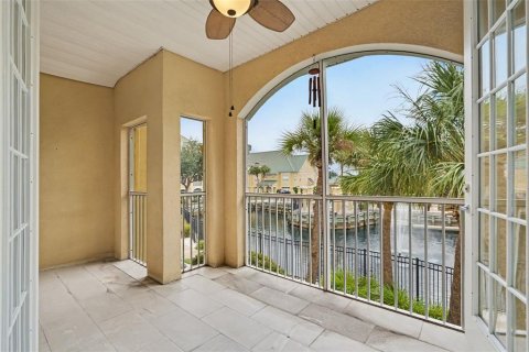 Touwnhouse à vendre à Apollo Beach, Floride: 3 chambres, 218.32 m2 № 2403546 - photo 18
