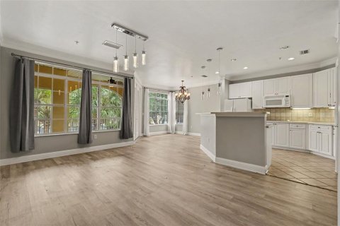 Touwnhouse à vendre à Apollo Beach, Floride: 3 chambres, 218.32 m2 № 2403546 - photo 9