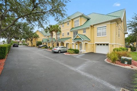 Touwnhouse à vendre à Apollo Beach, Floride: 3 chambres, 218.32 m2 № 2403546 - photo 5