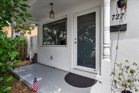 Casa en West Palm Beach, Florida 3 dormitorios, 121.98 m2 № 2281637