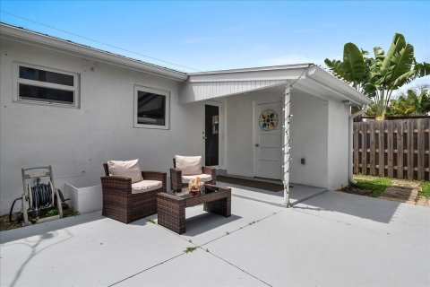 Villa ou maison à vendre à West Palm Beach, Floride: 3 chambres, 121.98 m2 № 2281637 - photo 18