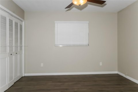 Снять в аренду виллу или дом в Стьюарт, Флорида 3 спальни, 140.65м2, № 1945088 - фото 10