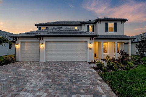 House in Nokomis, Florida 5 bedrooms, 349.22 sq.m. № 2322320
