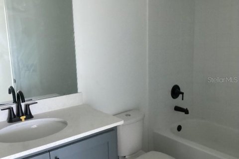 Touwnhouse à vendre à Rockledge, Floride: 3 chambres, 147.9 m2 № 1820689 - photo 18