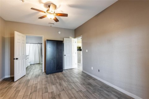 Condo in Tampa, Florida, 1 bedroom  № 1777541 - photo 16