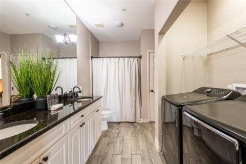Condo in Tampa, Florida, 1 bedroom  № 1777541 - photo 21