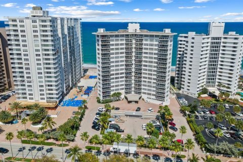 Copropriété à vendre à Fort Lauderdale, Floride: 1 chambre, 74.32 m2 № 2062326 - photo 16