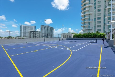 Condominio en alquiler en Miami, Florida, 1 dormitorio, 56.67 m2 № 2074769 - foto 23