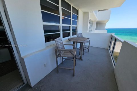 Copropriété à vendre à Miami Beach, Floride: 1 chambre, 81.75 m2 № 1958284 - photo 25