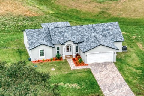 Купить виллу или дом в Себринг, Флорида 3 спальни, 153.29м2, № 1991378 - фото 1