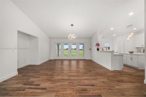 Купить виллу или дом в Себринг, Флорида 3 спальни, 153.29м2, № 1991378 - фото 11