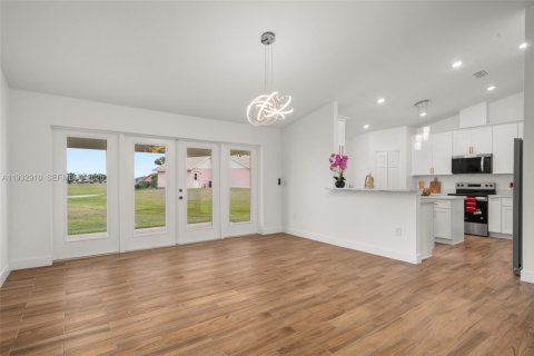 Купить виллу или дом в Себринг, Флорида 3 спальни, 153.29м2, № 1991378 - фото 12