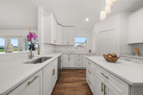 Купить виллу или дом в Себринг, Флорида 3 спальни, 153.29м2, № 1991378 - фото 17