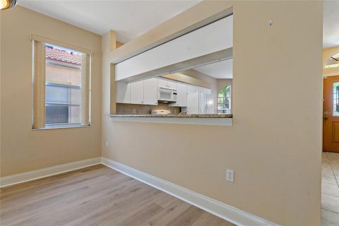 House in Tarpon Springs, Florida 2 bedrooms, 164.9 sq.m. № 1650252 - photo 25