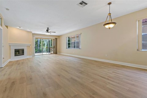House in Tarpon Springs, Florida 2 bedrooms, 164.9 sq.m. № 1650252 - photo 22