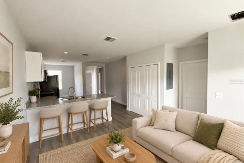 Commercial property in Ocala, Florida 6 bedrooms, 217.39 sq.m. № 2420168 - photo 3