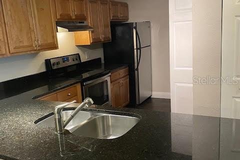 Condominio en alquiler en Casselberry, Florida, 2 dormitorios, 104.61 m2 № 1879281 - foto 4