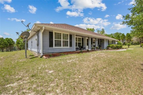 House in Alachua, Florida 3 bedrooms, 191.84 sq.m. № 1675719 - photo 26