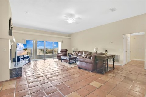 House in Clermont, Florida 4 bedrooms, 256.32 sq.m. № 1680081 - photo 8