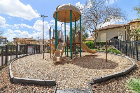 Adosado en venta en Lake Mary, Florida, 4 dormitorios, 201.41 m2 № 2115944 - foto 14