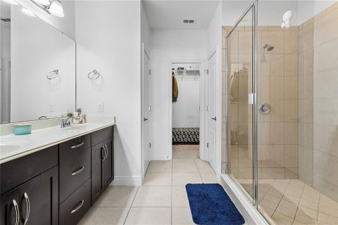 Adosado en venta en Lake Mary, Florida, 4 dormitorios, 201.41 m2 № 2115944 - foto 9