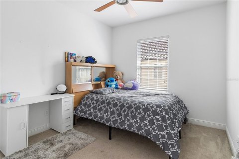 Adosado en venta en Lake Mary, Florida, 4 dormitorios, 201.41 m2 № 2115944 - foto 11
