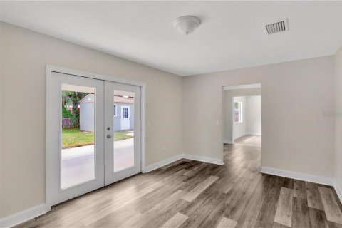 Casa en alquiler en Brandon, Florida, 3 dormitorios, 148.64 m2 № 1855424 - foto 8