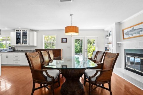 Villa ou maison à vendre à Tampa, Floride: 3 chambres, 190.26 m2 № 1903012 - photo 10